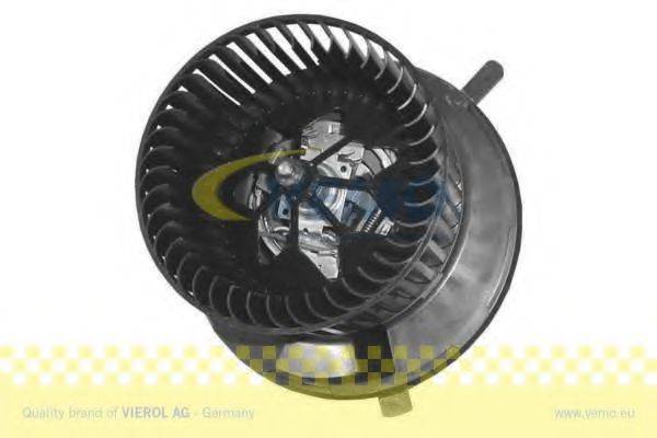 VAG 1K2 819 015 C Вентилятор салону; Пристрій для впуску, повітря в салоні